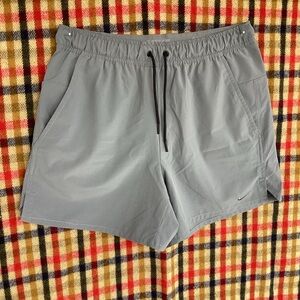 Nike Unlimited men’s dri fit shorts 5”